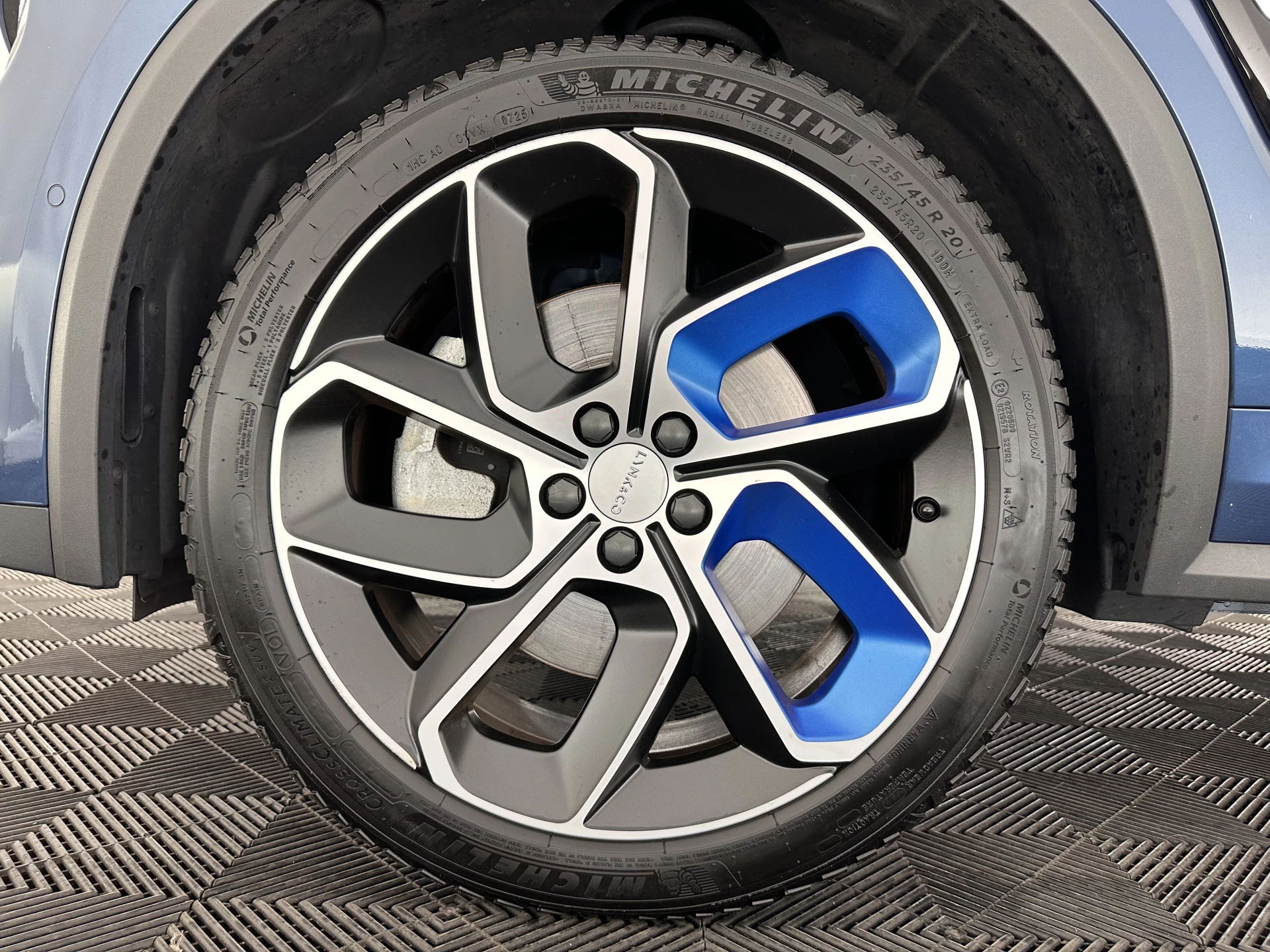 Hoofdafbeelding Lynk & Co 01