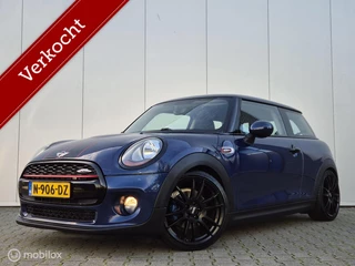 MINI 1.5 COOPER CHILI SERIOUS BUSINESS/JOHN COOPER WORKS PAKKET/NAVI/BLUETOOTH/STOELVERWARMING