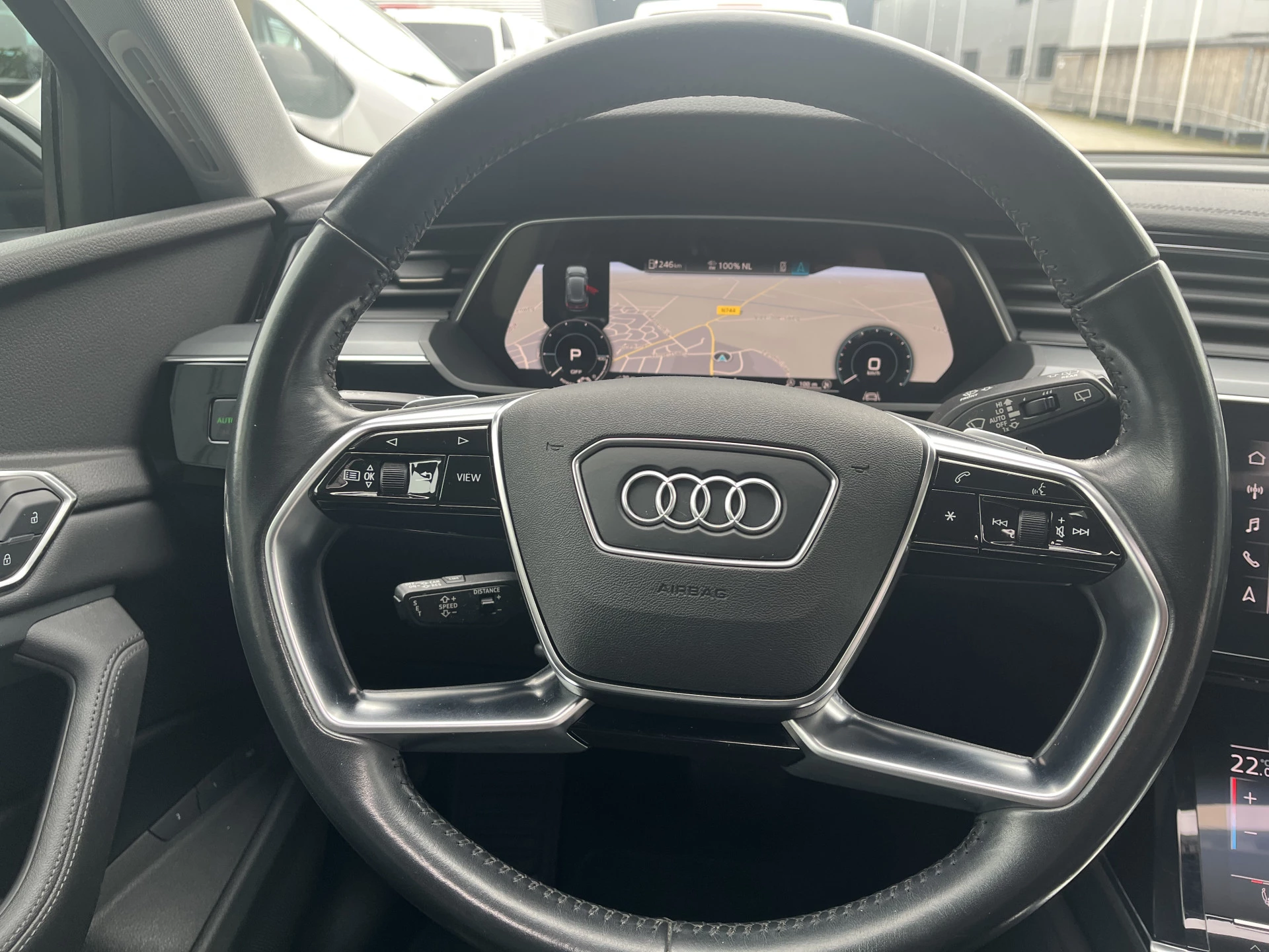 Hoofdafbeelding Audi e-tron