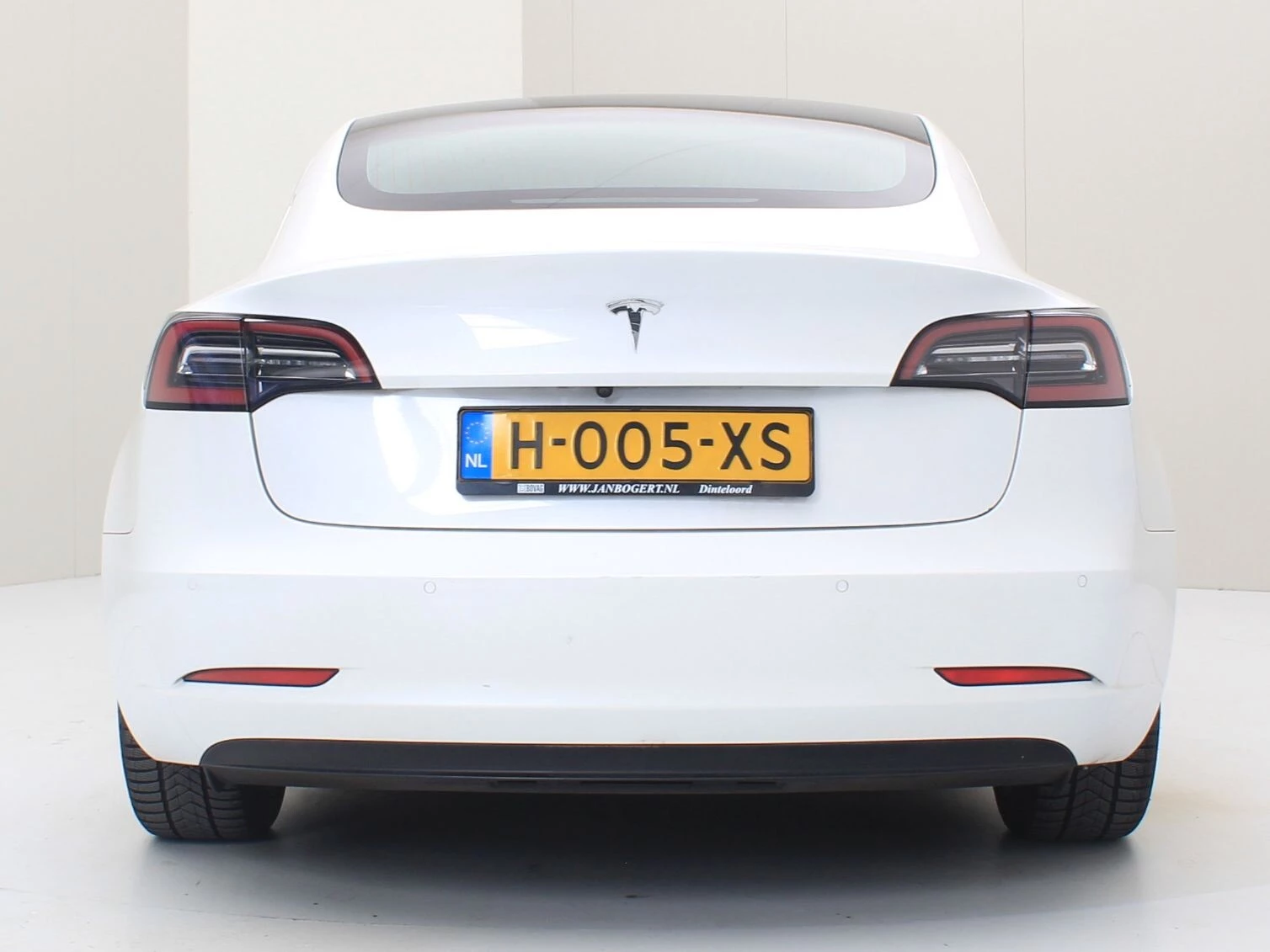 Hoofdafbeelding Tesla Model 3