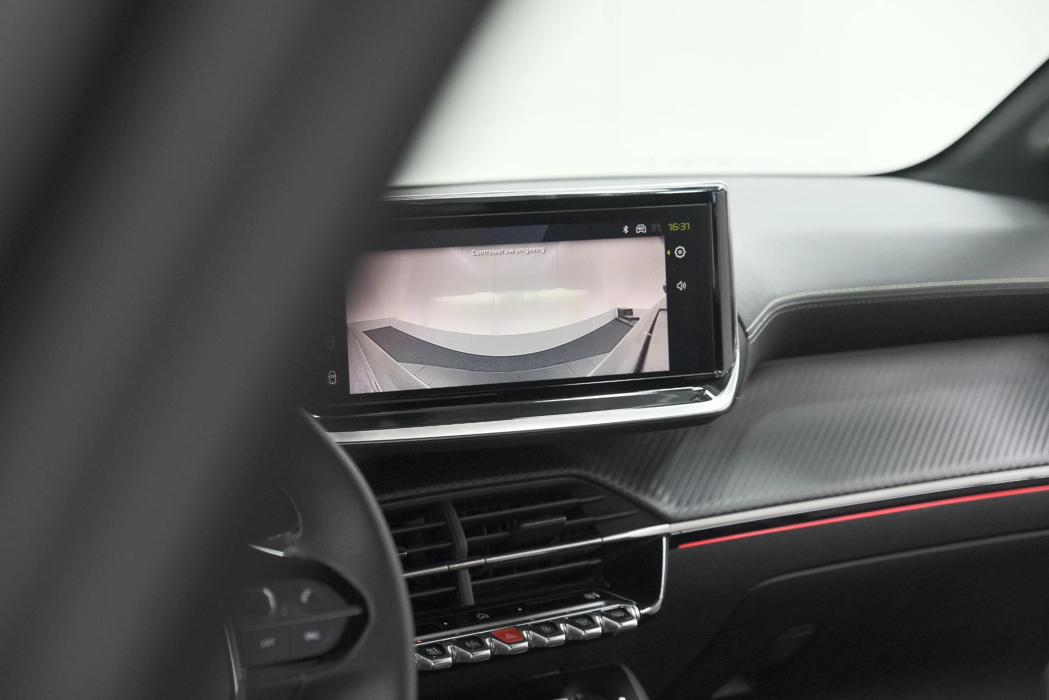 Hoofdafbeelding Peugeot e-208