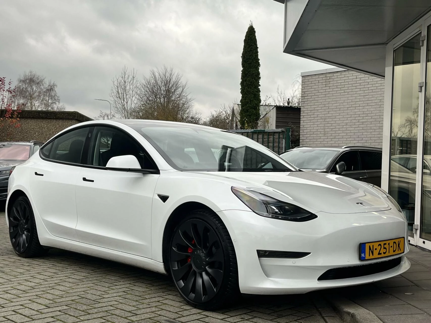 Hoofdafbeelding Tesla Model 3