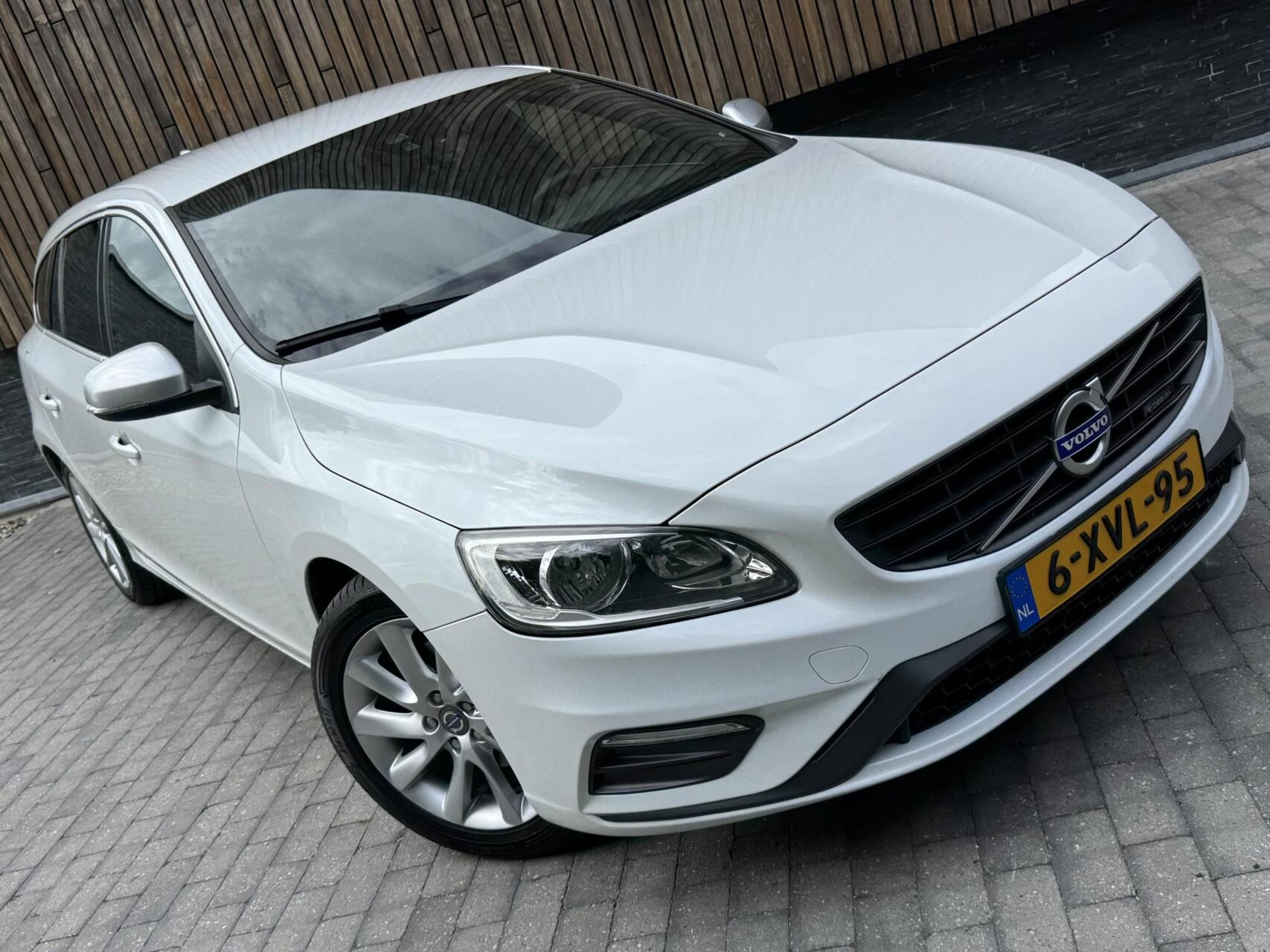Hoofdafbeelding Volvo V60