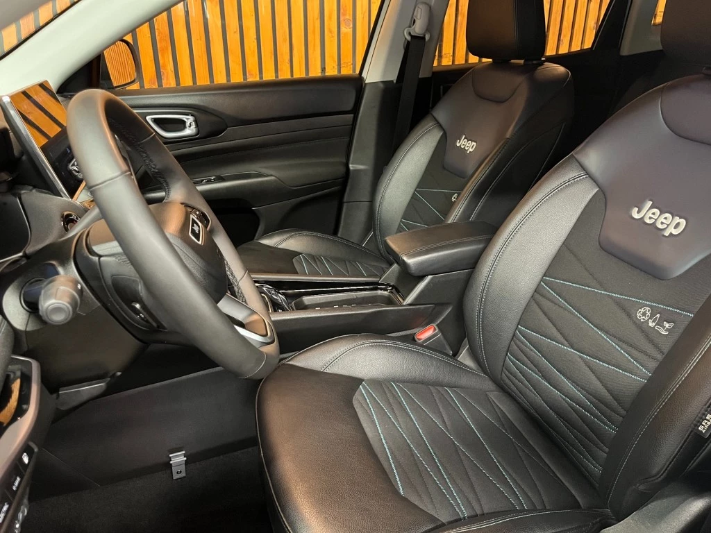 Hoofdafbeelding Jeep Compass
