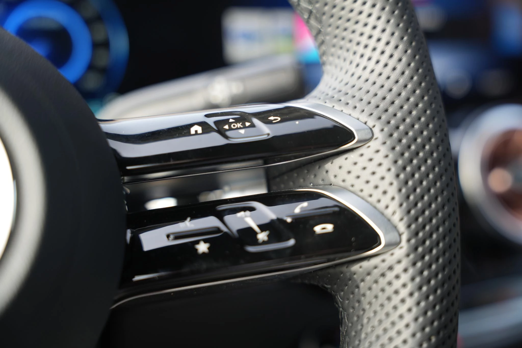 Hoofdafbeelding Mercedes-Benz EQA