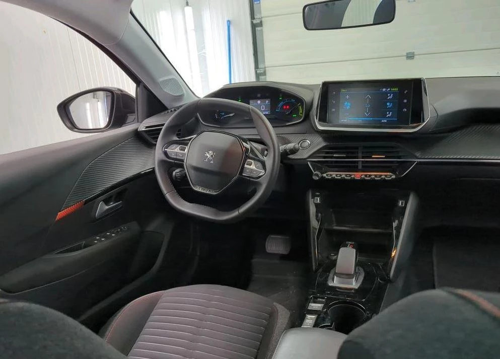 Hoofdafbeelding Peugeot e-208