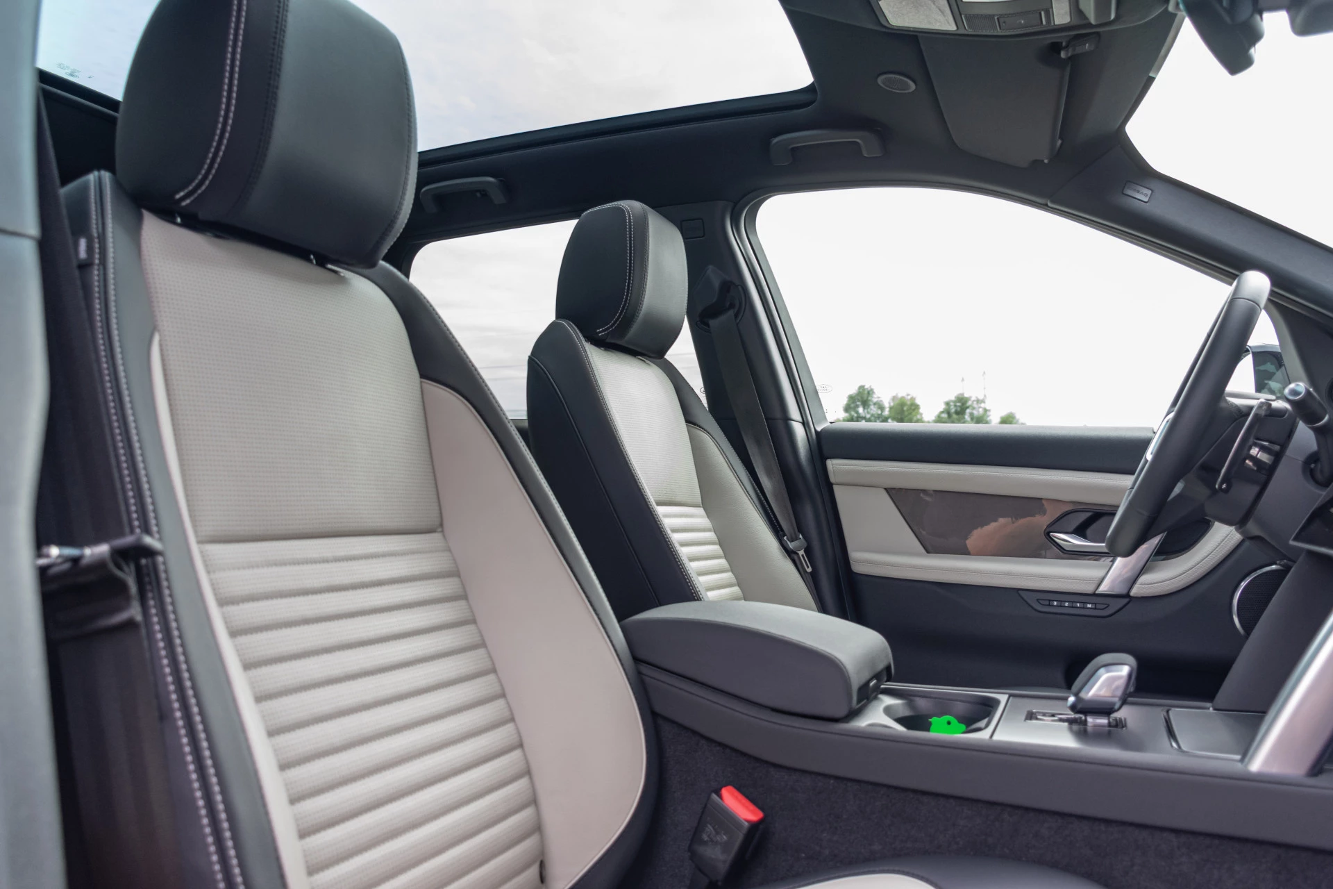Hoofdafbeelding Land Rover Discovery Sport