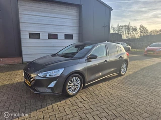 Ford Focus 1.0 EcoBoost Titanium Business