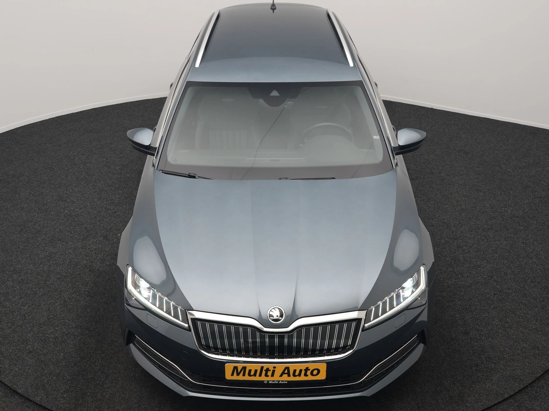 Hoofdafbeelding Škoda Superb