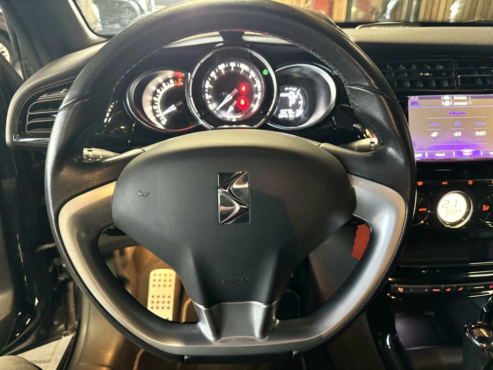 Hoofdafbeelding DS DS 3