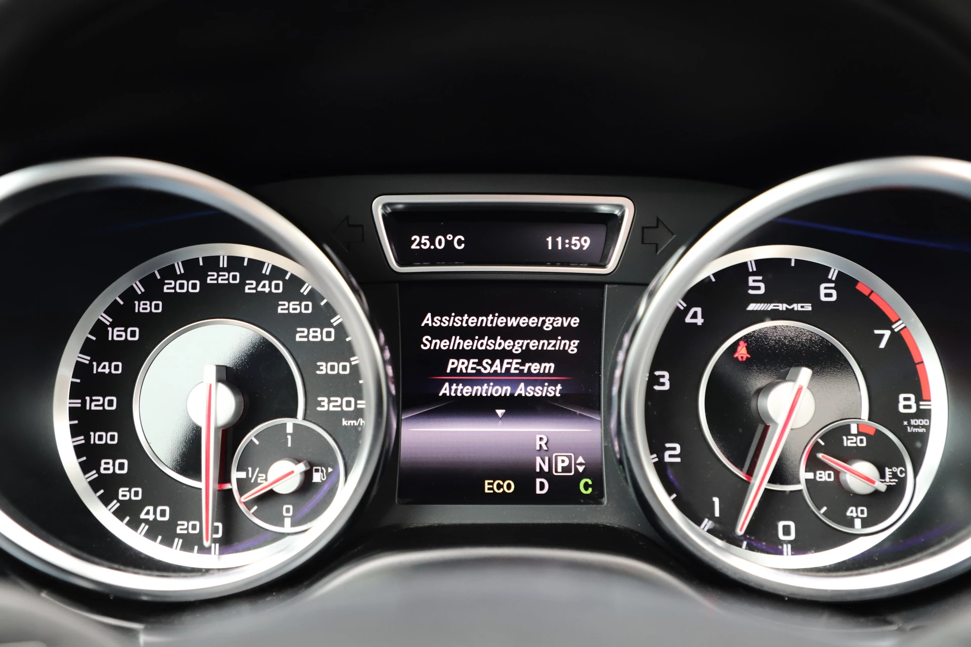 Hoofdafbeelding Mercedes-Benz M-Klasse