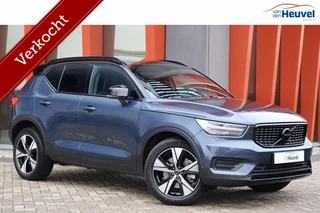 Volvo XC40 T4 Recharge R-Design | Stoelverwarming | Trekhaak | Panoramadak | Parkeercamera | Glossy Black | Keyless