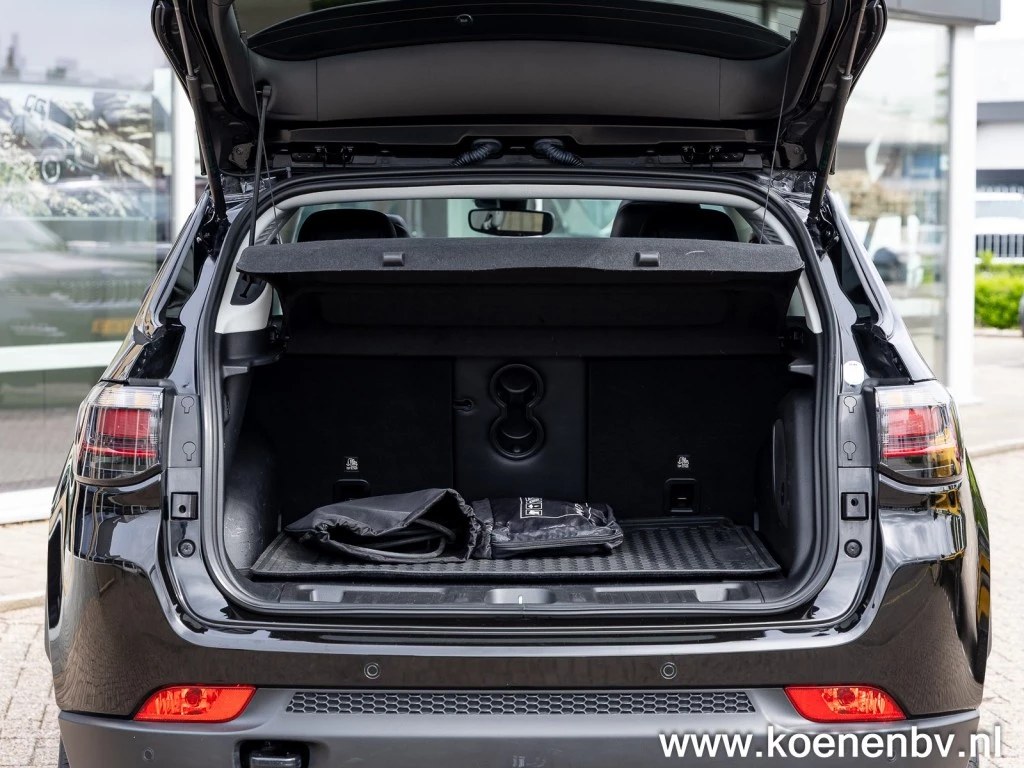 Hoofdafbeelding Jeep Compass