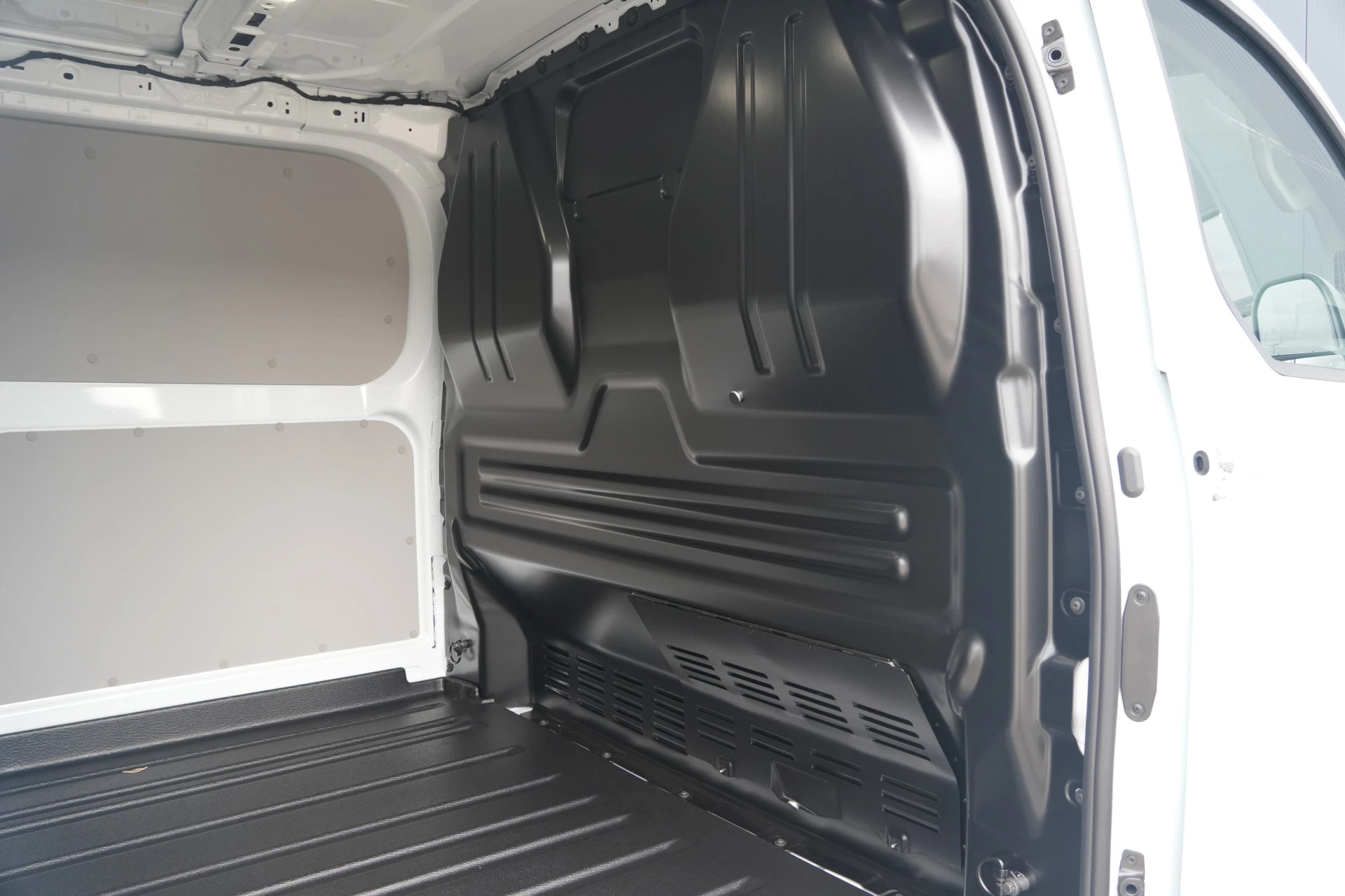 Hoofdafbeelding Ford E-Transit Custom