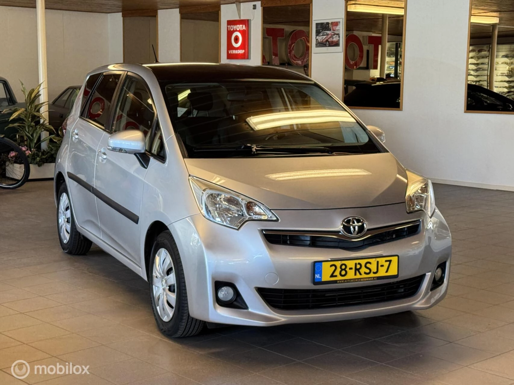 Hoofdafbeelding Toyota Verso-S