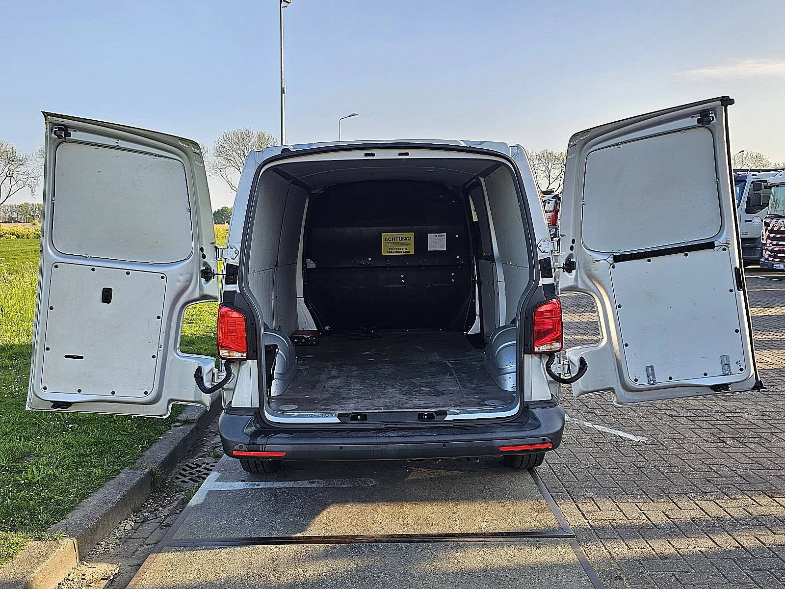 Hoofdafbeelding Volkswagen Transporter