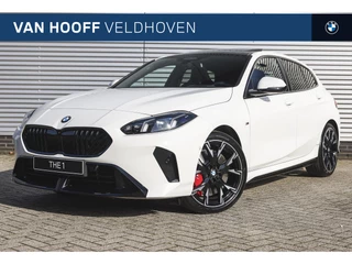 Hoofdafbeelding BMW 1 Serie BMW 1 Serie 120 High Executive M Sport Automaat / Panoramadak / M Sportstoelen / Adaptieve LED / Parking Assistant Plus / M Adaptief onderstel / Driving Assistant Professional