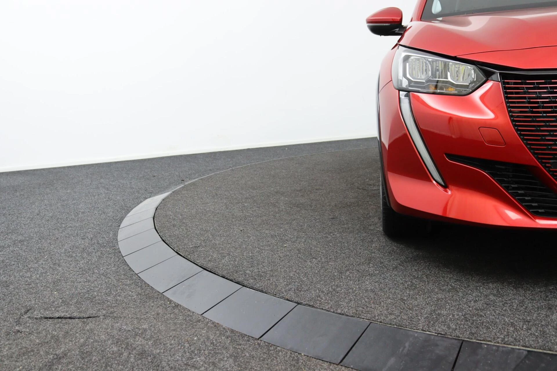 Hoofdafbeelding Peugeot e-208