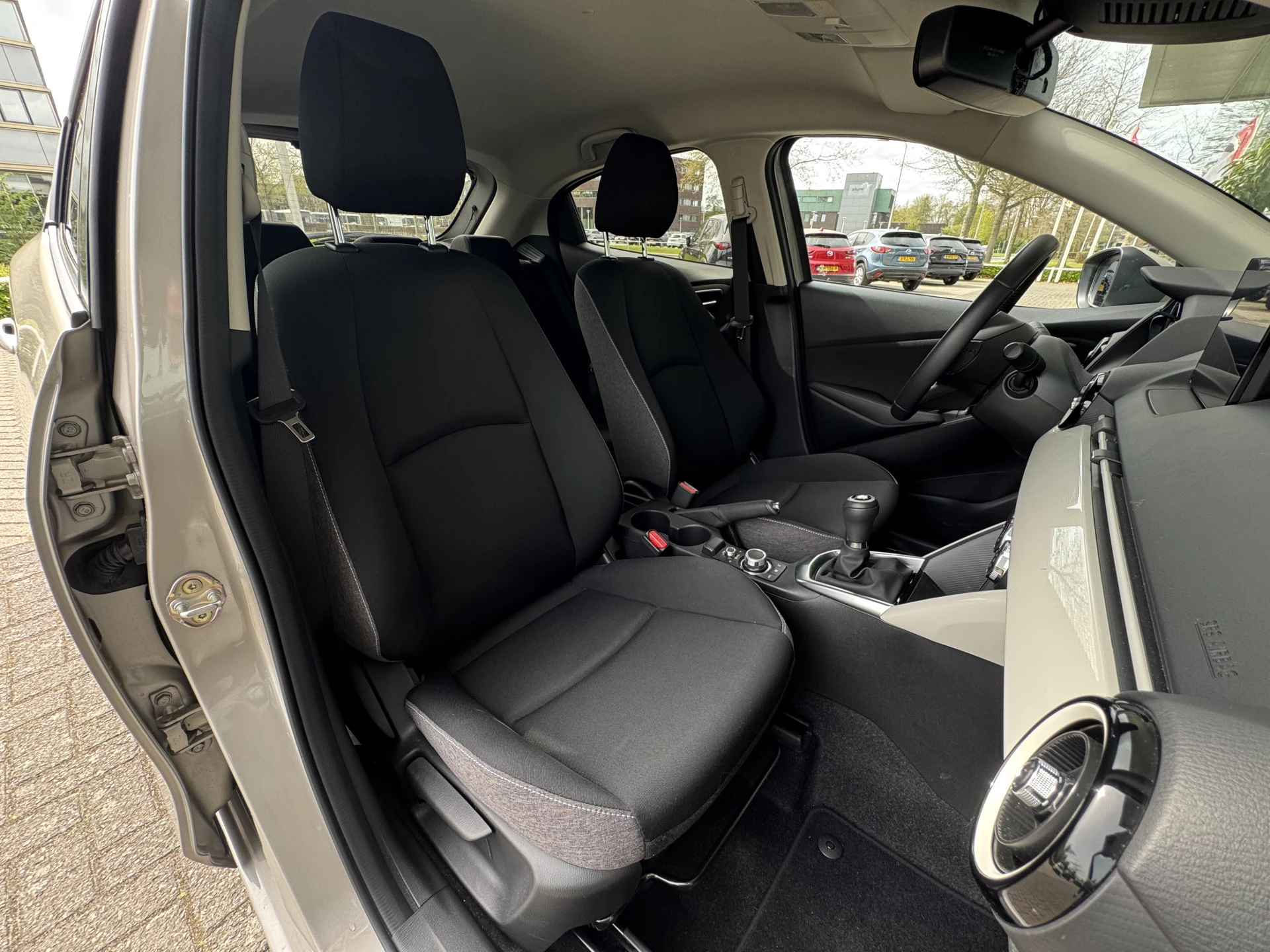 Hoofdafbeelding Mazda 2
