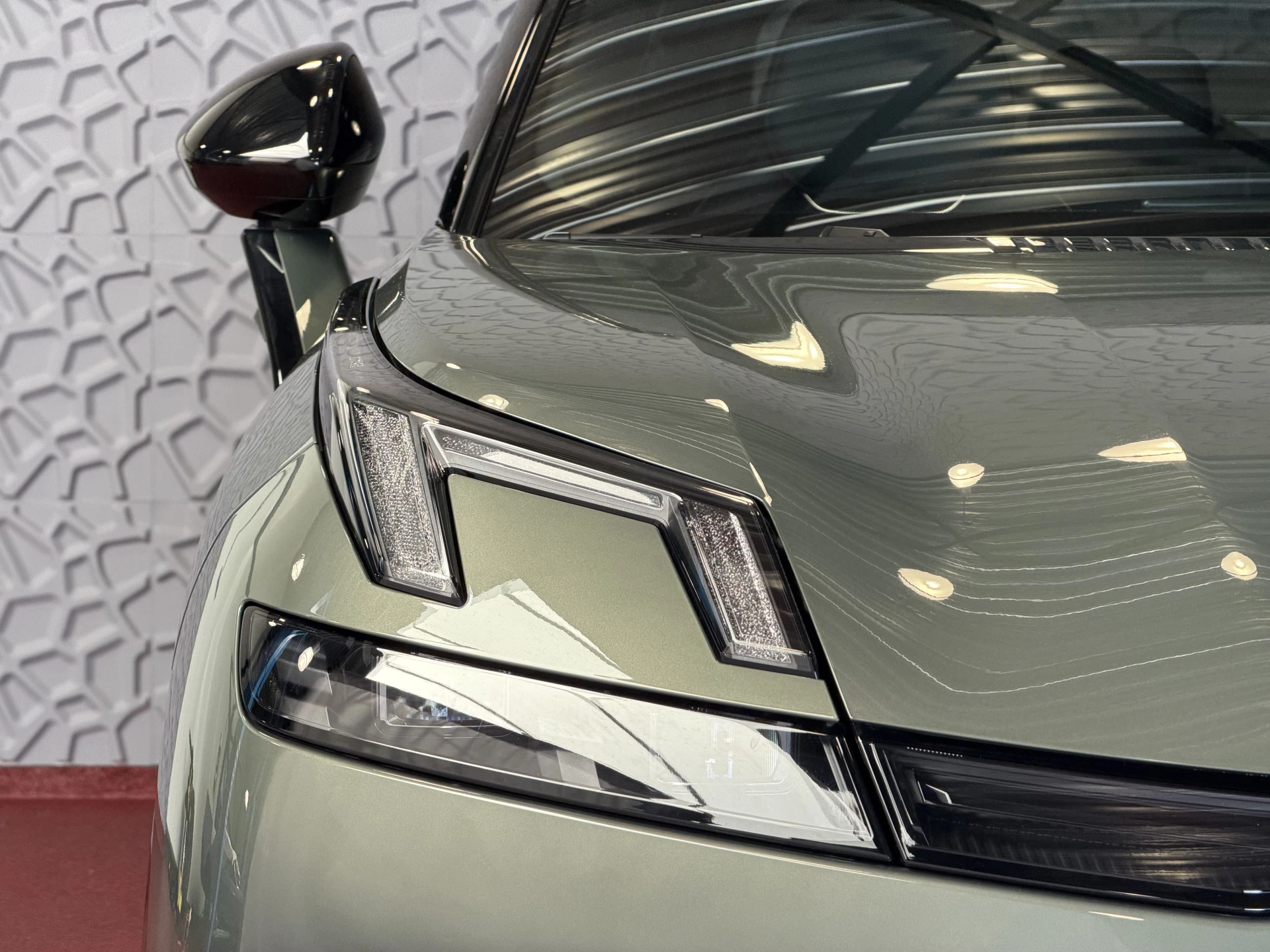 Hoofdafbeelding Lynk & Co 08