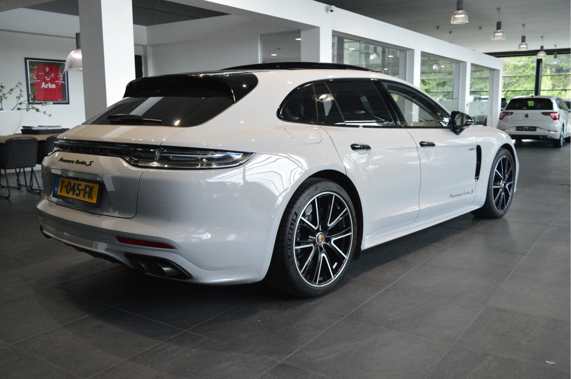 Hoofdafbeelding Porsche Panamera