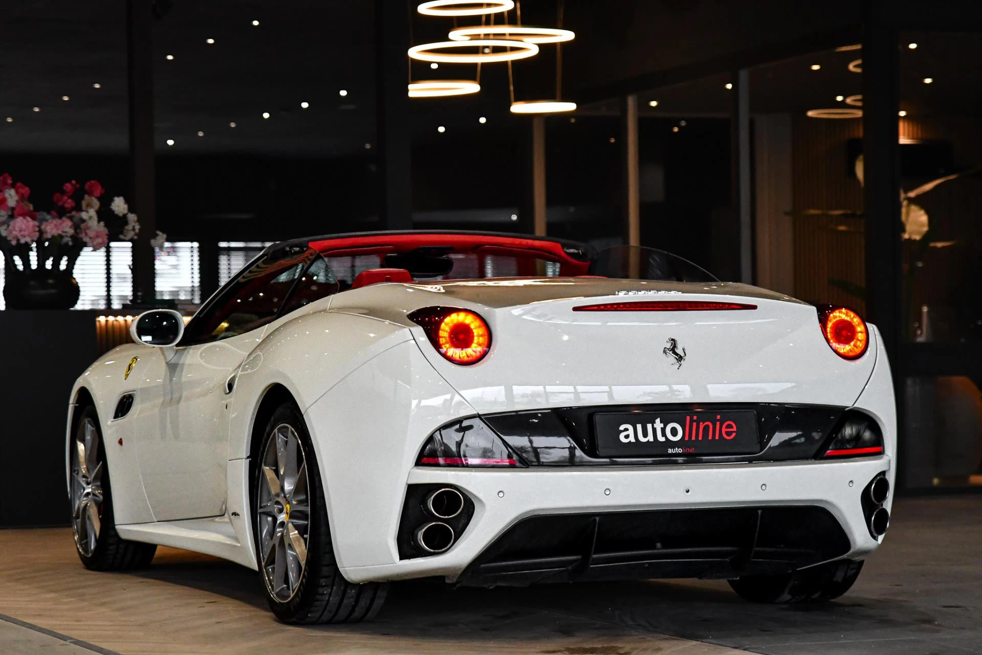 Hoofdafbeelding Ferrari California