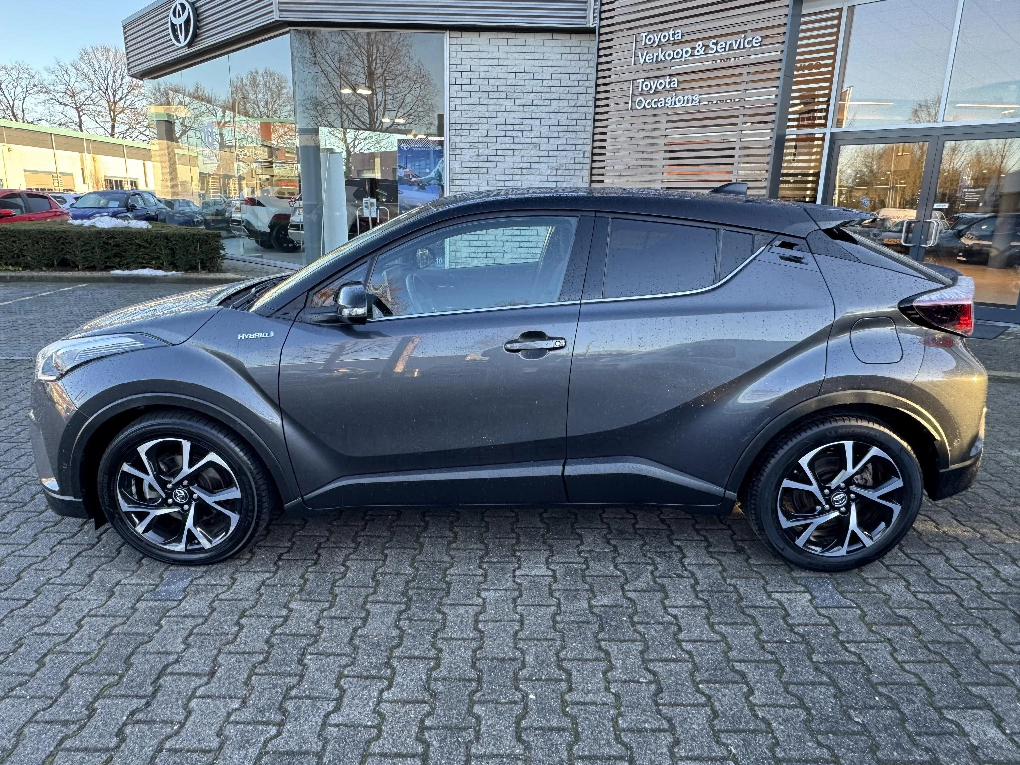 Hoofdafbeelding Toyota C-HR