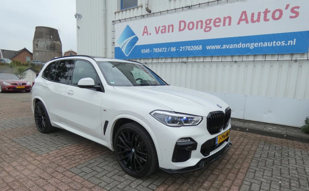 Hoofdafbeelding BMW X5