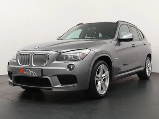 BMW X1 xDrive28i Automaat - Schuif/Kanteldak - Navigatie - Lederen bekleding - Xenon