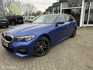 BMW 3-serie Touring 330e High Executive M-SPORT