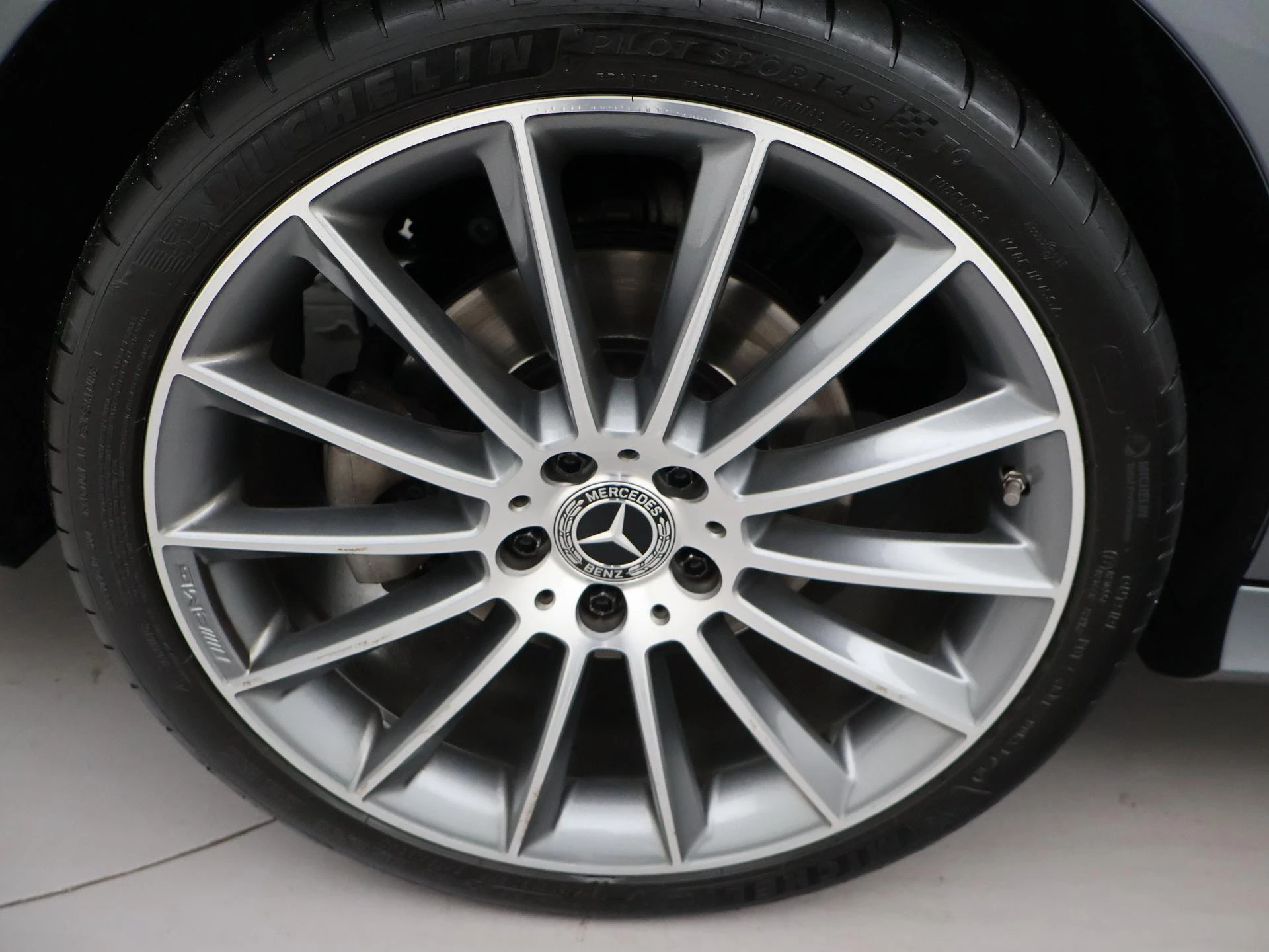 Hoofdafbeelding Mercedes-Benz E-Klasse