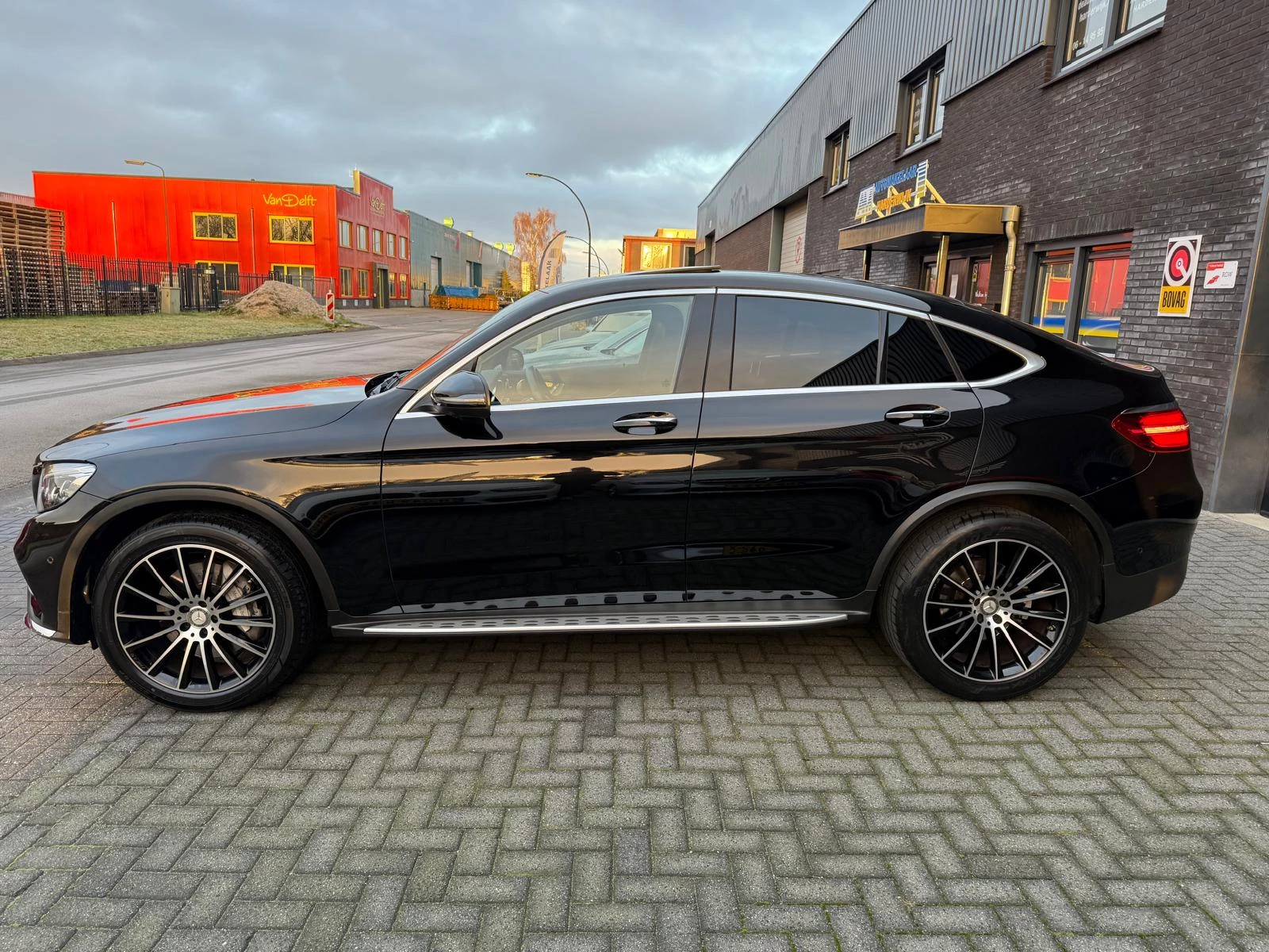 Hoofdafbeelding Mercedes-Benz GLC