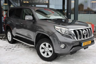 Toyota Land Cruiser Landcruiser 150 2.8 D-4D 5DRS VX A/T VAN