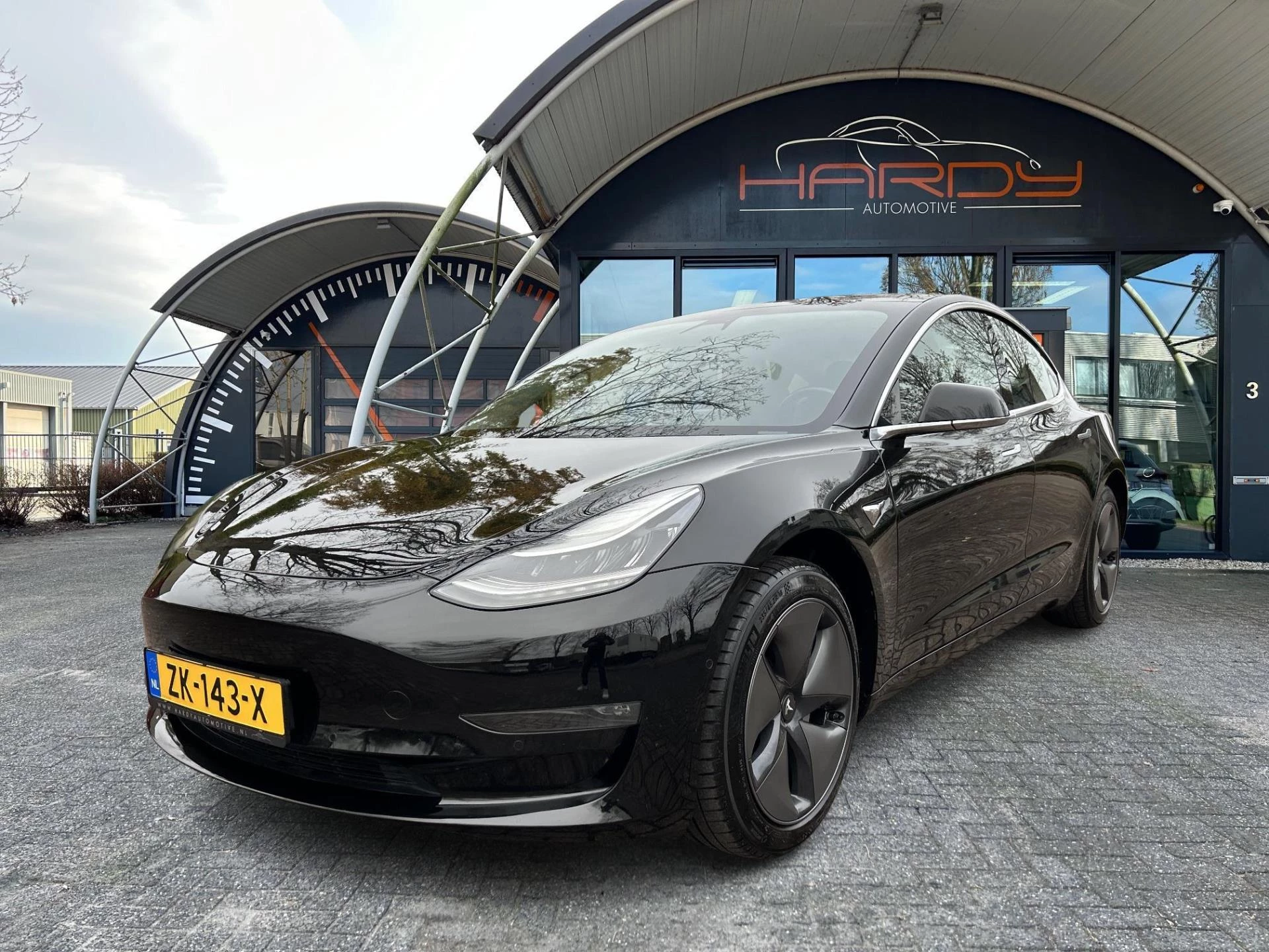 Hoofdafbeelding Tesla Model 3