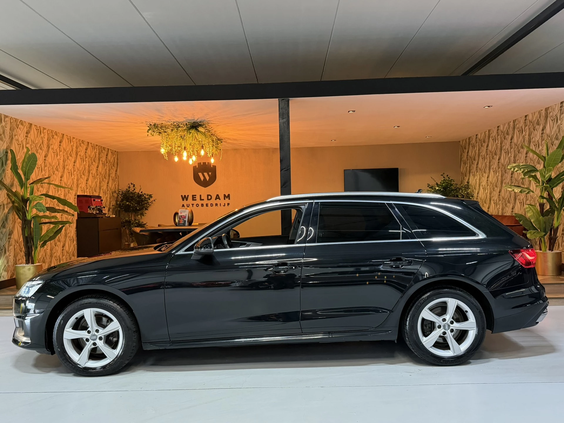 Hoofdafbeelding Audi A4