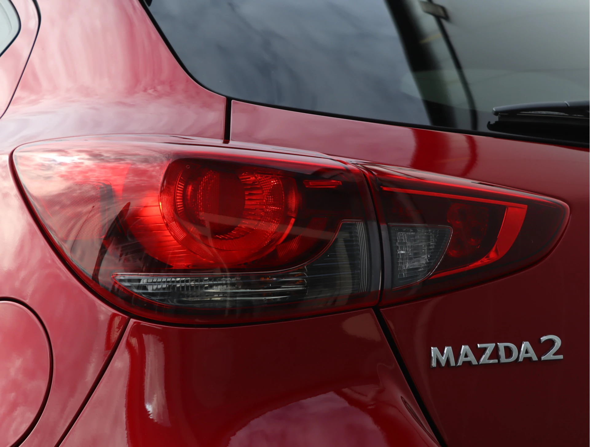Hoofdafbeelding Mazda 2