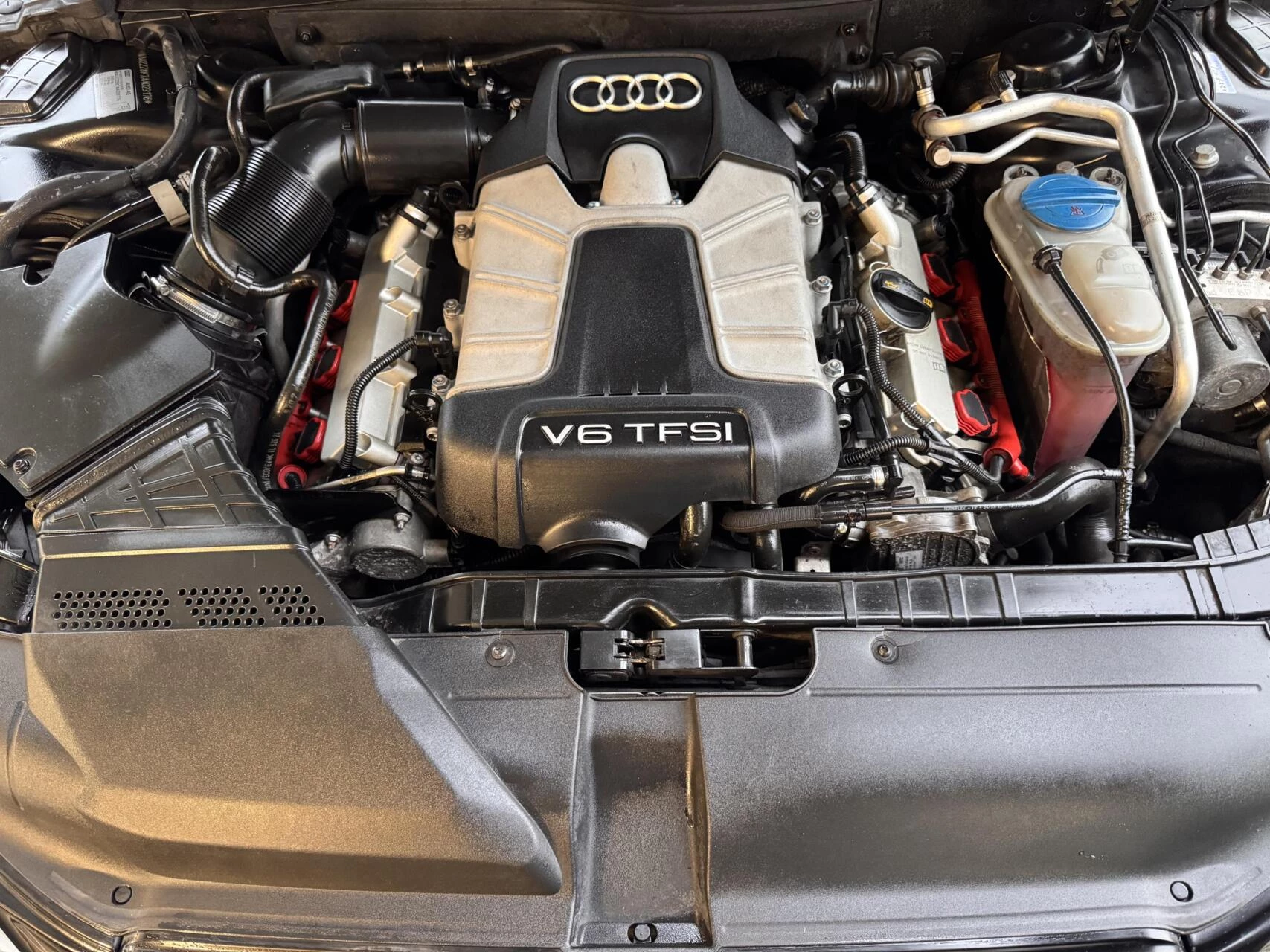 Hoofdafbeelding Audi S4