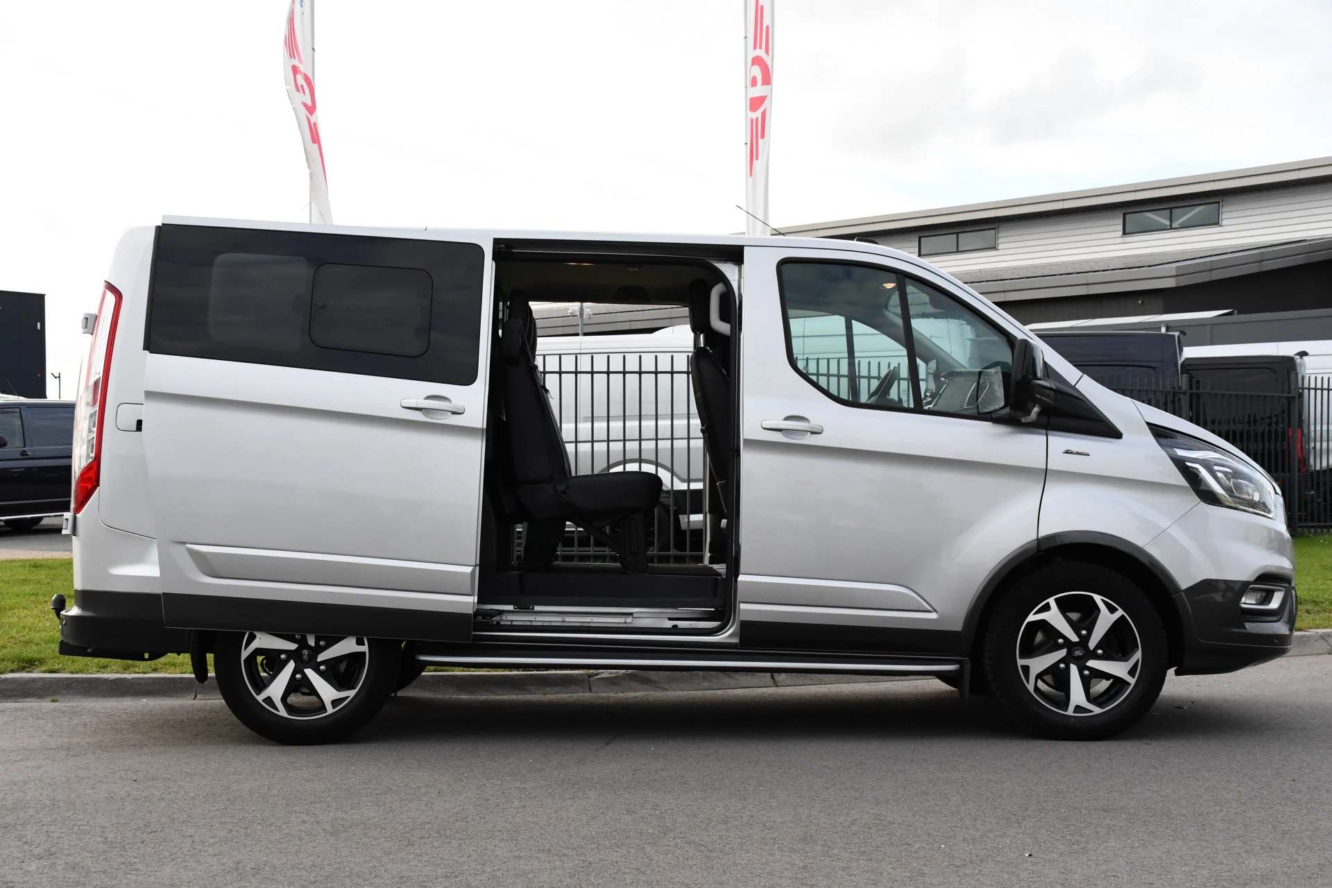 Hoofdafbeelding Ford Transit Custom