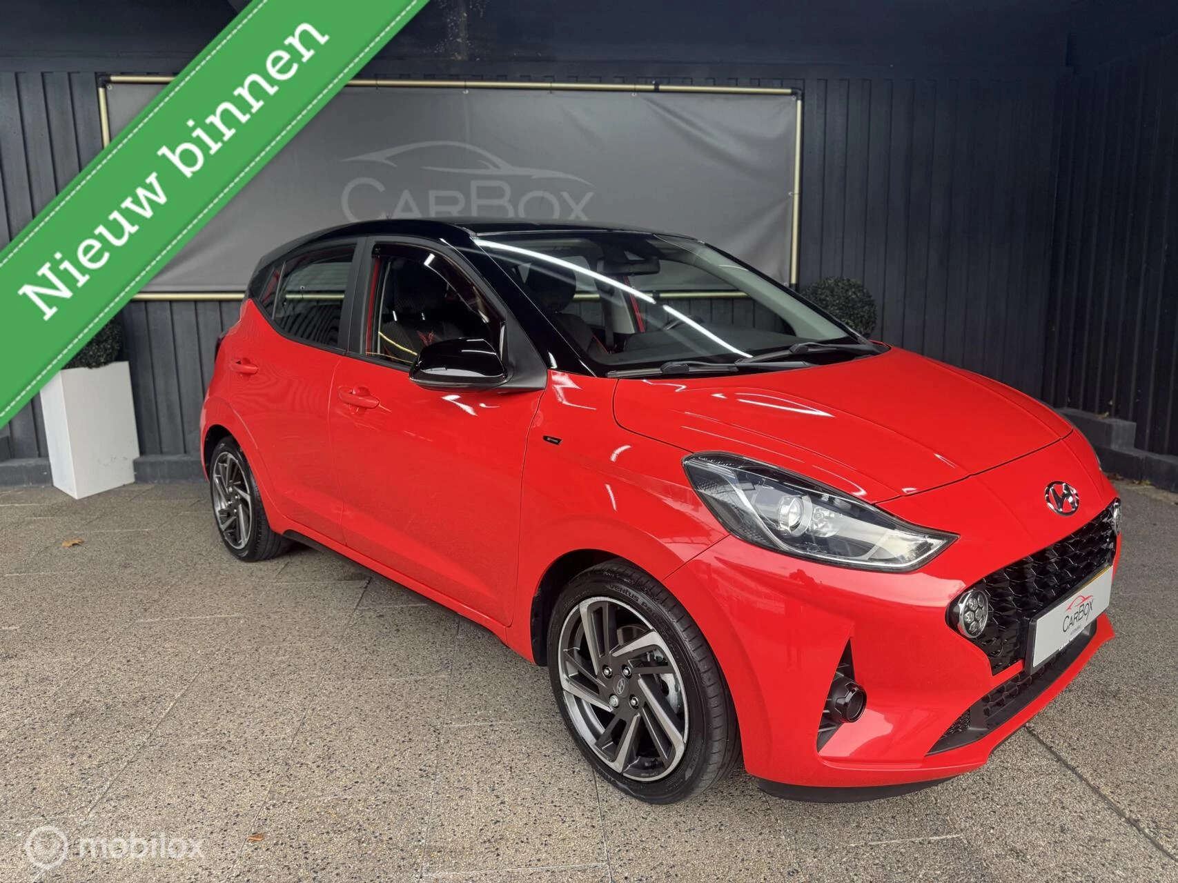 Hoofdafbeelding Hyundai i10