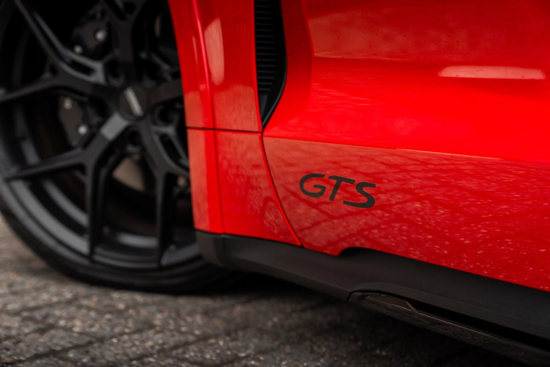 Hoofdafbeelding Porsche Taycan