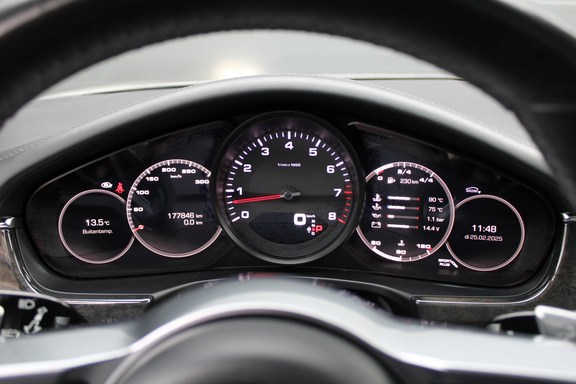 Hoofdafbeelding Porsche Panamera