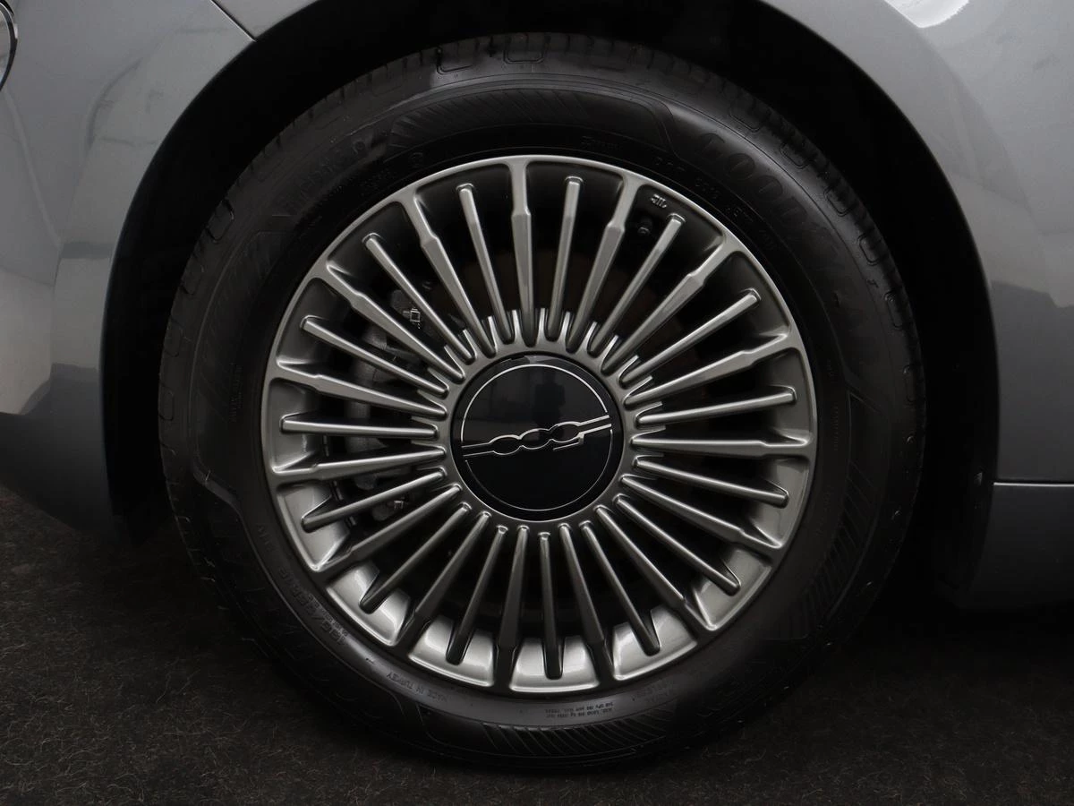 Hoofdafbeelding Fiat 500e