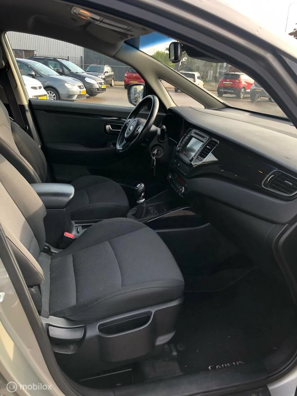 Hoofdafbeelding Kia Carens