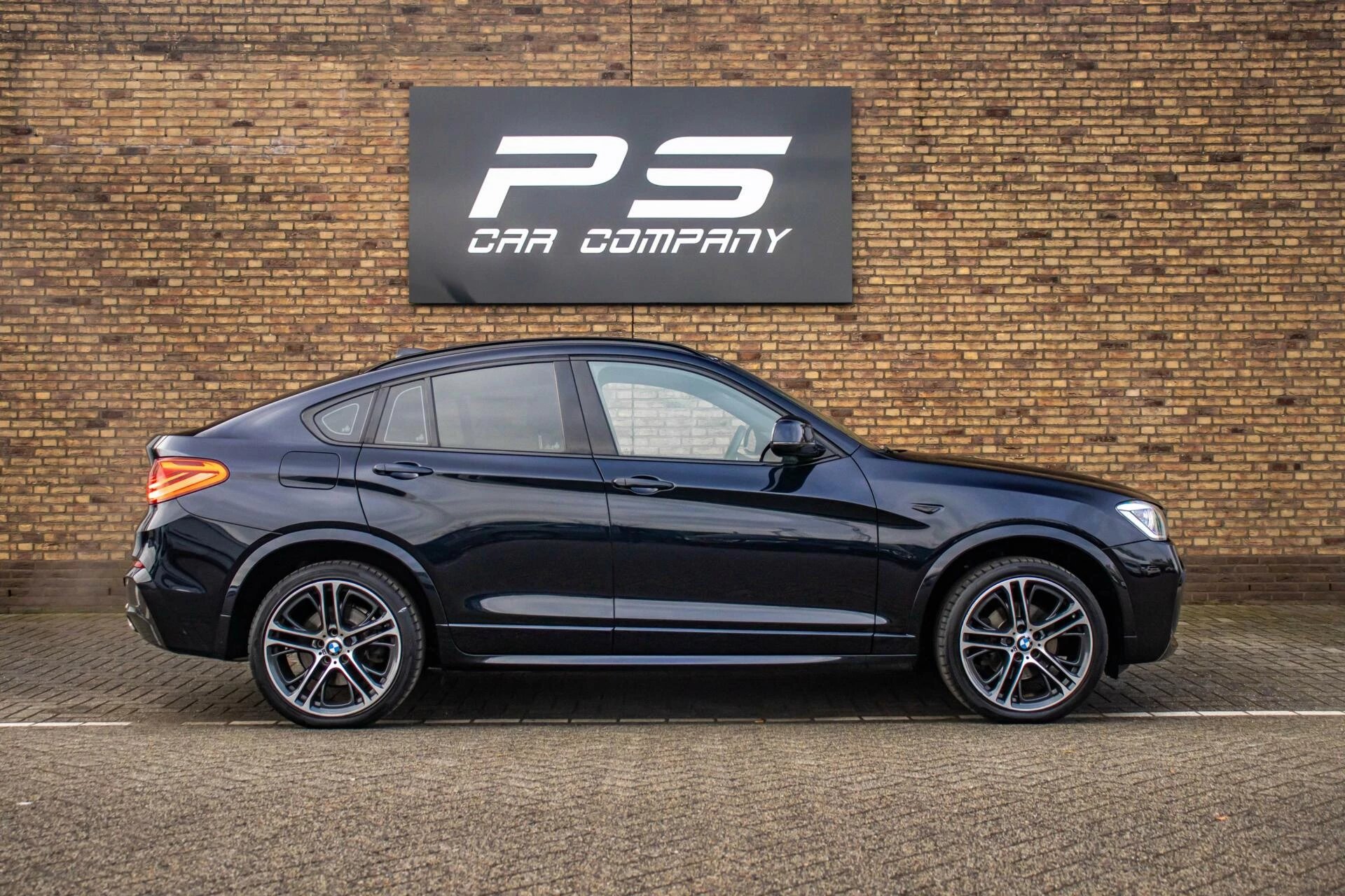 Hoofdafbeelding BMW X4