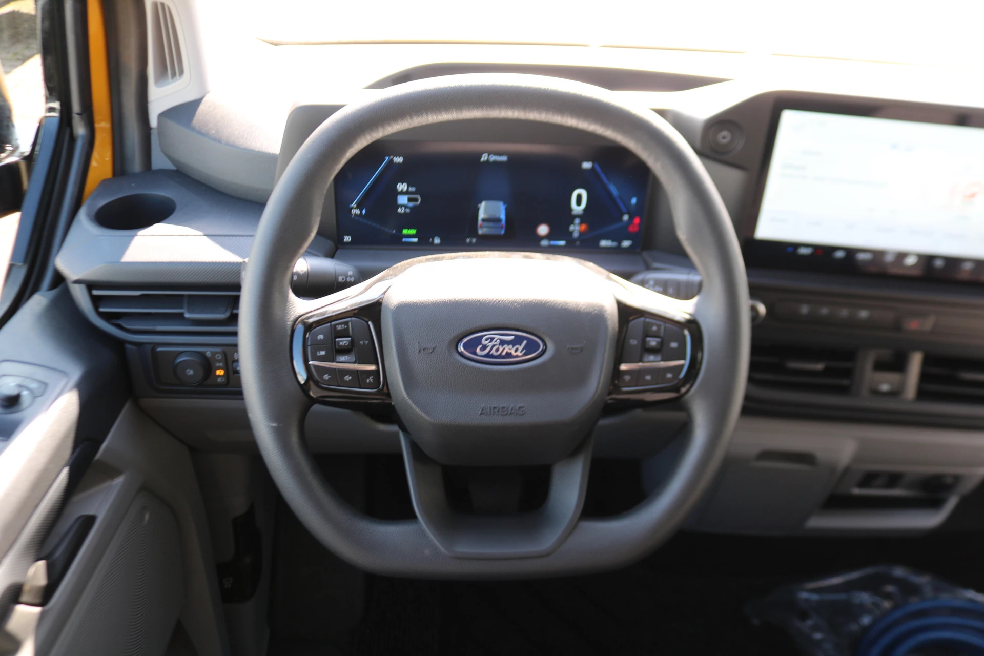Hoofdafbeelding Ford E-Transit