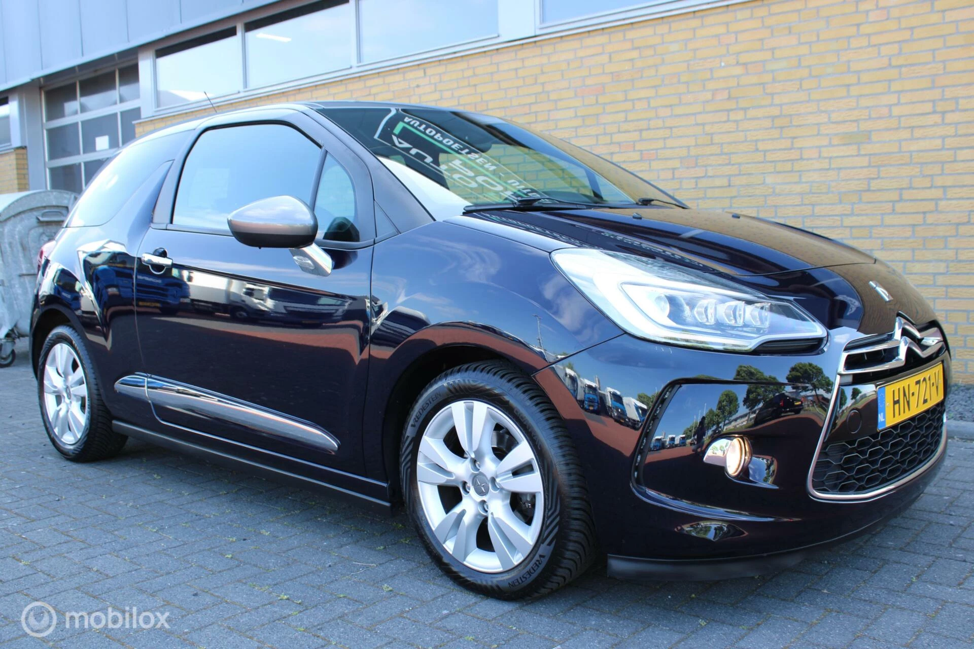 Hoofdafbeelding DS DS 3