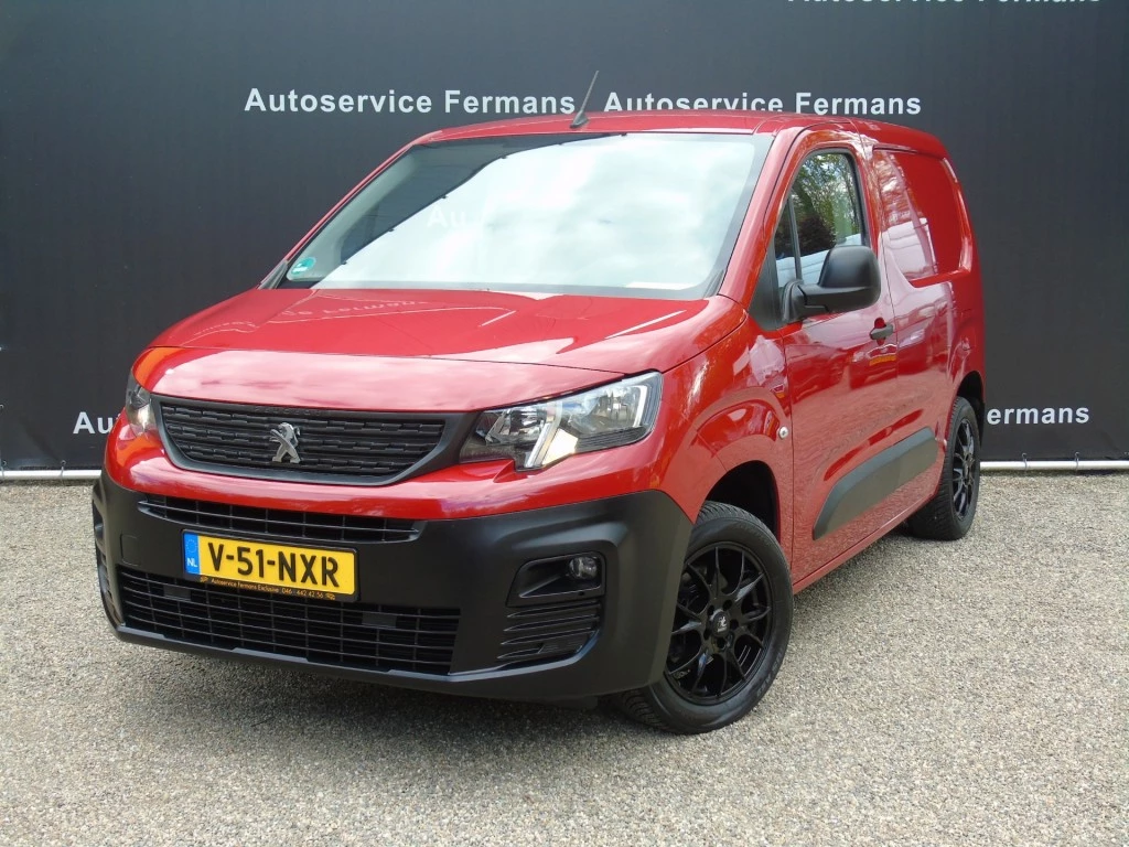 Hoofdafbeelding Peugeot Partner