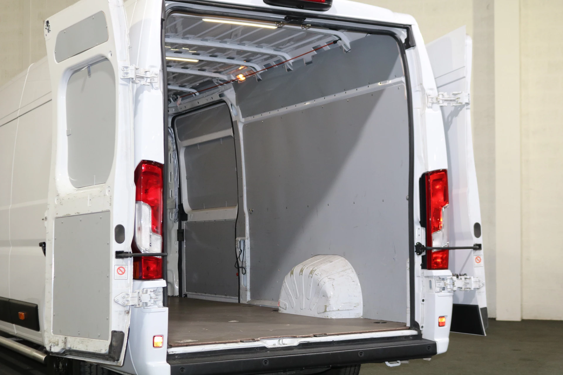 Hoofdafbeelding Opel Movano