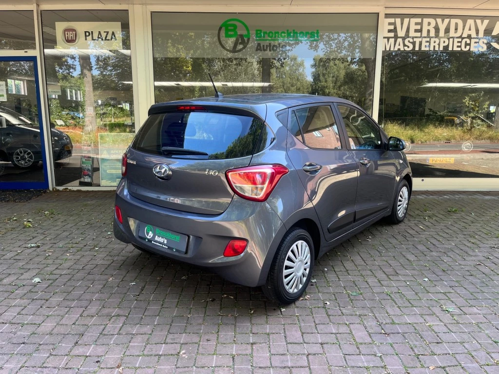 Hoofdafbeelding Hyundai i10