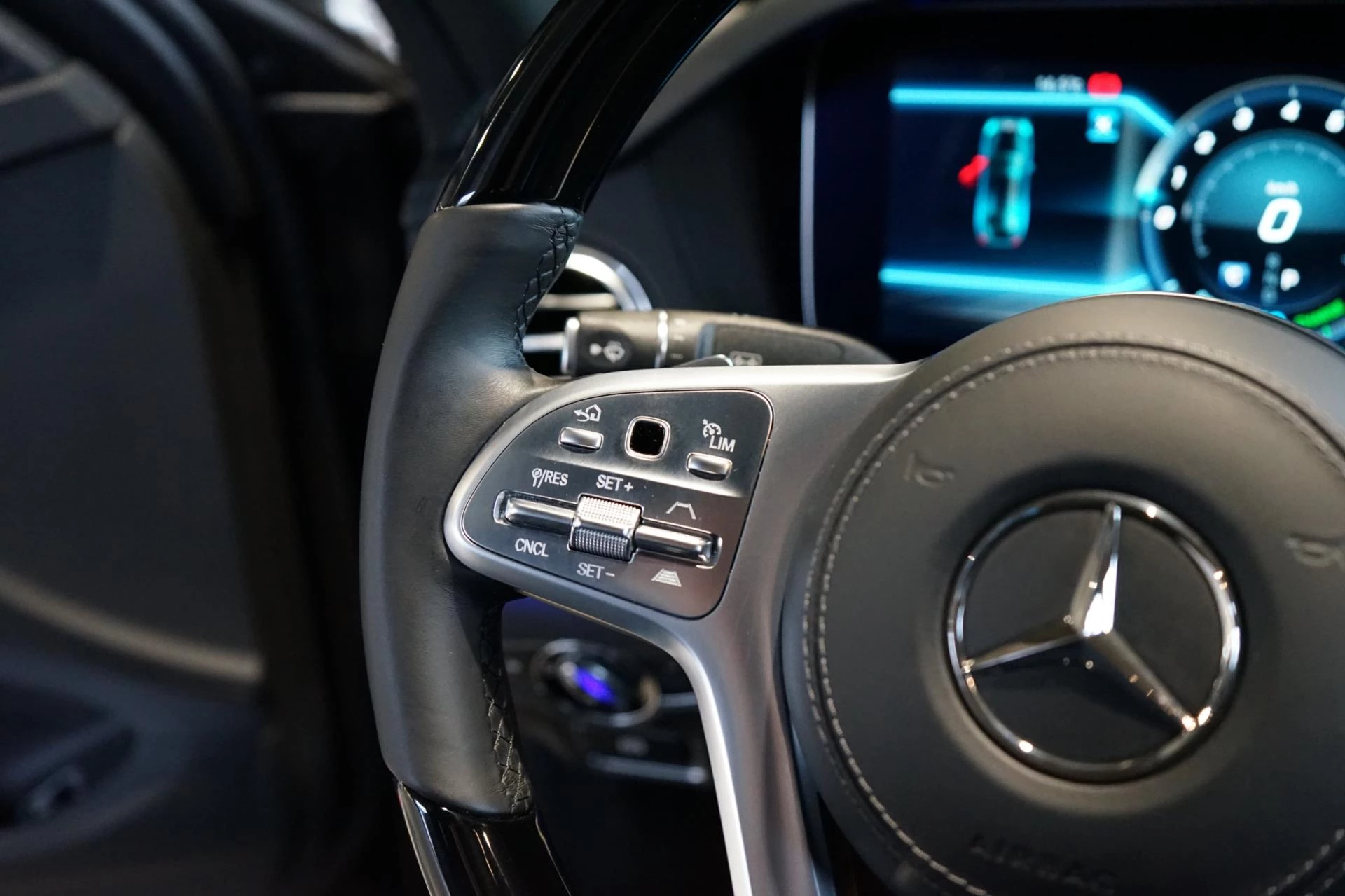 Hoofdafbeelding Mercedes-Benz S-Klasse